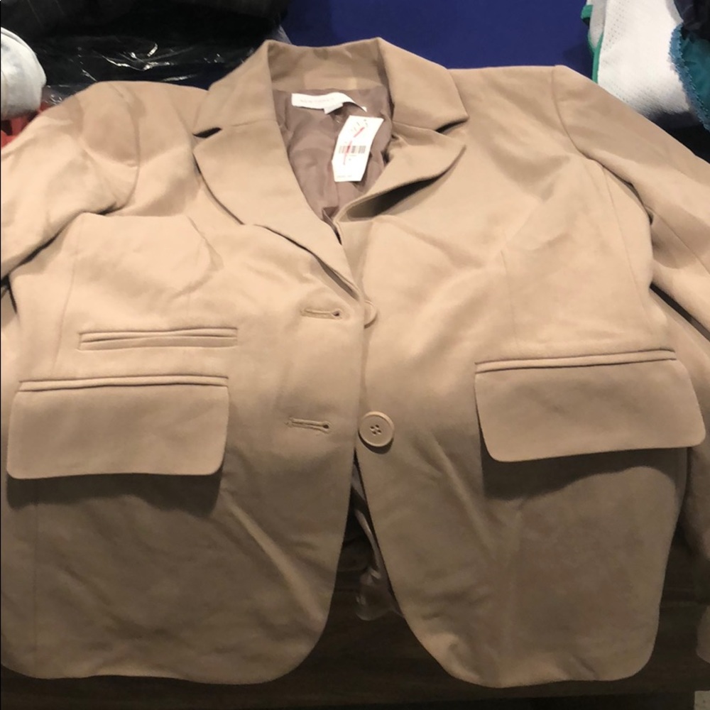 Brand new with tags ladies blazer